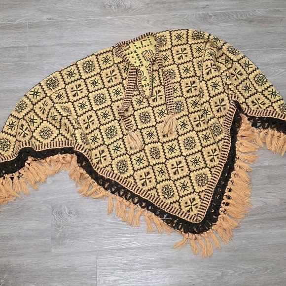 Sweaters - Mexican Poncho- Shawl -wrap Rebozo Hand Made One Size Reversable Boho Aztec